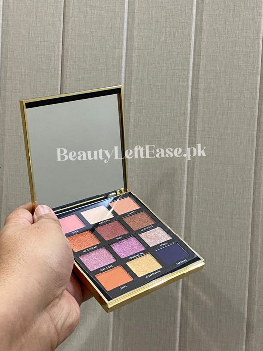 Sapphire Anna Hill Eyeshadow Palette – Bold, Artistic, Unforgettable